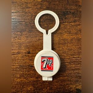 Vintage 7UP Soda Plastic Reusable Bottle Cap Cover